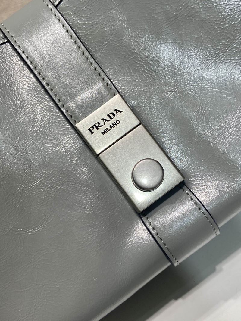 Pra*a top handle bags